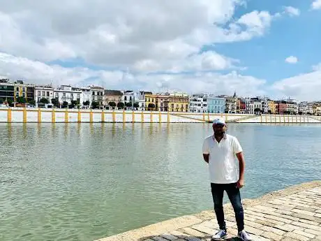 Photo de Porte de la Macarena