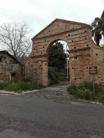 Photo de Arco del Rilievo