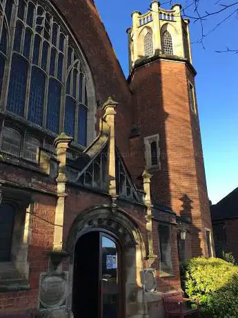 Photo de London Road United Reformed Church