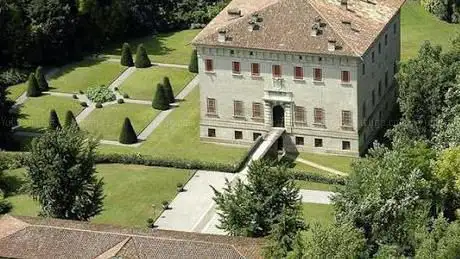 Photo de Castello Avogadro Spada