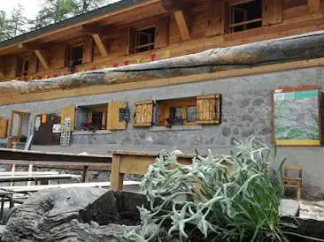 Photo de Refuge de Fontanalbe