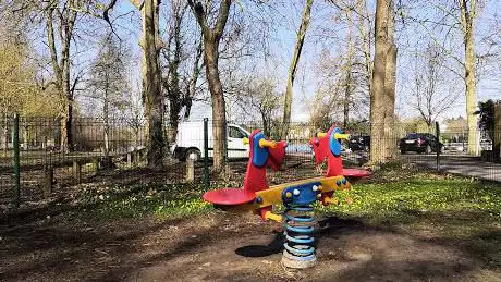 Aire de jeux des étangs