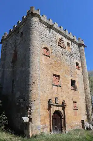 Photo de Torre De Olmosalbos