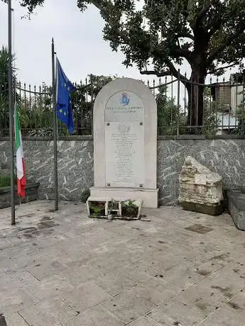 Monumento ai caduti di guerra