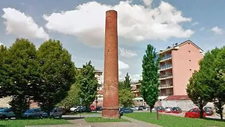 Ciminiera ex Manifatture Paracchi