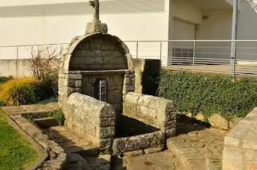 Fontaine Notre-Dame de Larmor-Plage
