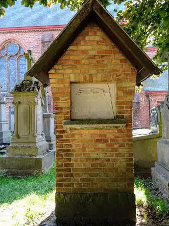 St. Mauritius Church and Gezelles Varsenare