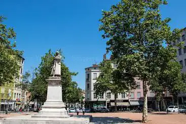 Photo de Place de la Croix-Rousse