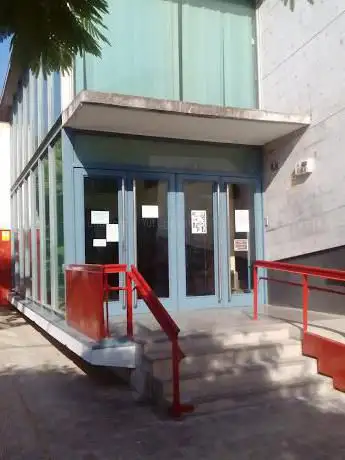 Municipal Public Library Entreparques