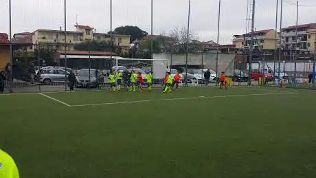 Photo de Oasis School Football