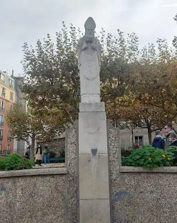 Photo de Statue de Saint-Denis