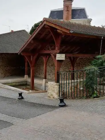 lavoir du trou mahet