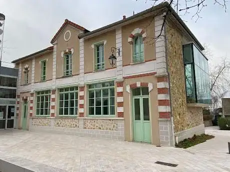 Médiathèque de Chessy