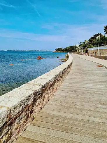 CORNICHE DU MOURE ROUGE