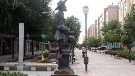 Photo de Estatua de Juan Sebastián Elcano