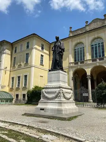 Photo de Monumento ad Antonio Rosmini