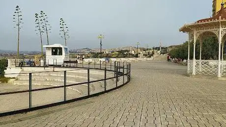 Photo de Villa Comunale 