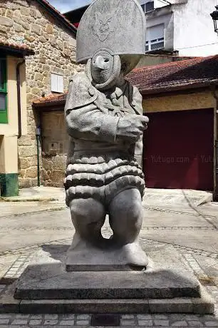 Photo de Estatua do Cigarrón