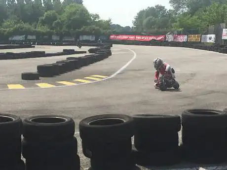 Photo de Piston Track