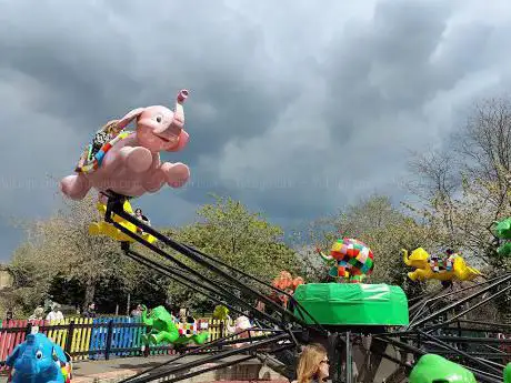 Photo de Elmer's Flying Jumbos