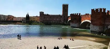 Strada dell' alzaia