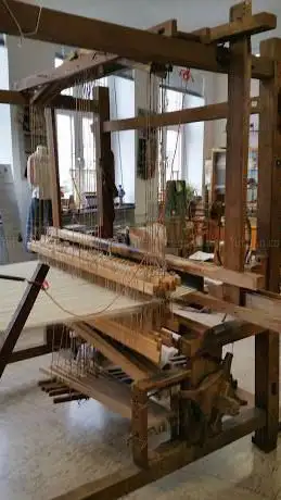 Photo de Heimweberei Museum Schalkenmehren