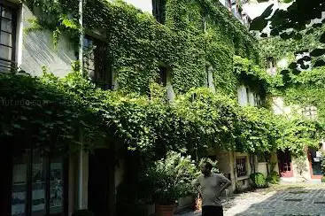 Photo de Cour du Bel air