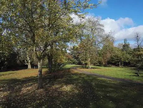 Photo de Village Green