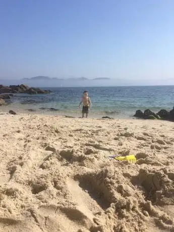 Photo de Praia da Mourisca