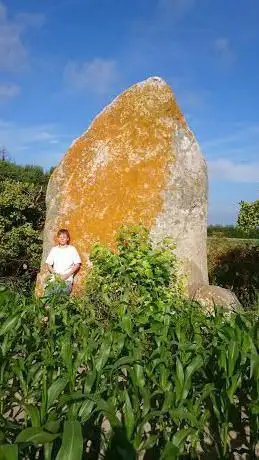 Menhir de Lanvénaël