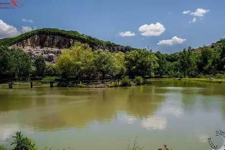 Photo de Lago Luna