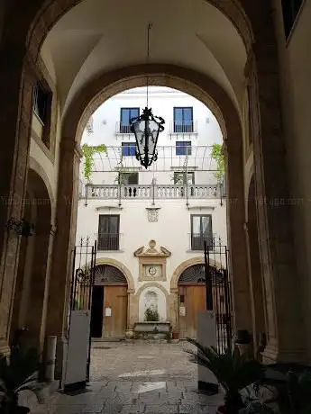 Paseo peatonal comercial