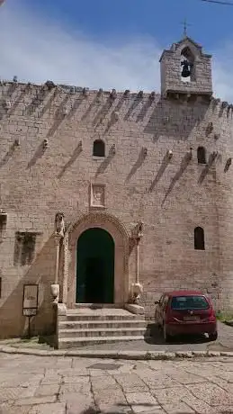 Photo de Chiesa San Giacomo (S. Maria de Russis)