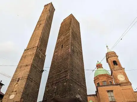 Photo de Tours de Bologne