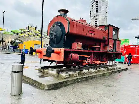 Photo de Stratford Red Steam Train