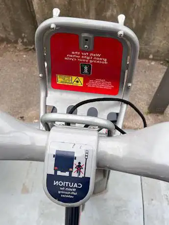 Photo de Santander Cycles: Stratford Station  Stratford