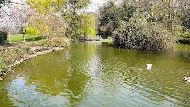 Photo de Big Mead Pond