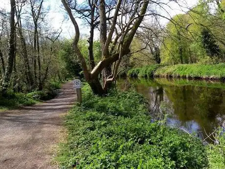 Photo de Lagan Towpath