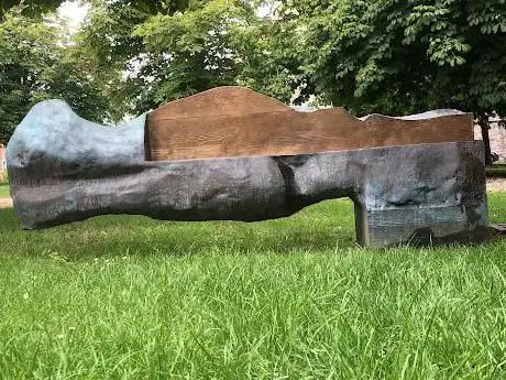 Beeld Christina Mirabilis Johan Creten 2012