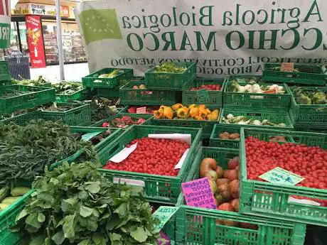 Photo de Mercato delle Erbe