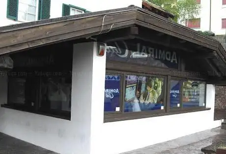 Photo de Admiral Club