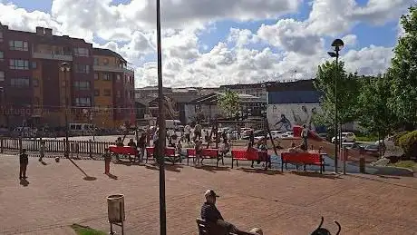 Parque Manuel LugrÃs