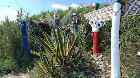 Totem beach