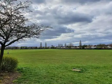 Photo de Bessingby Park Playing Field