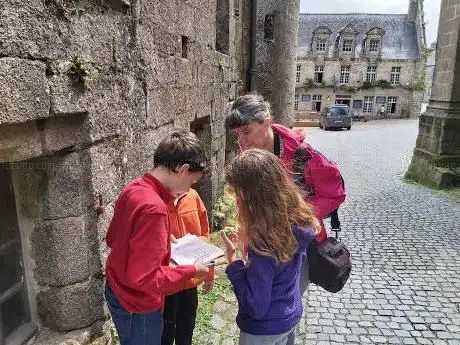Photo de Les Archi Kurieux - Jeux de piste à Locronan