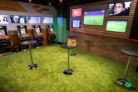 Photo de Salon de juego C4SINO kirolbet GAMONAL
