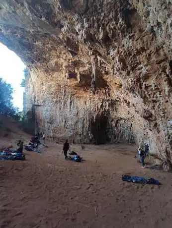 Photo de Falesia della spiaggia dell'Arenauta