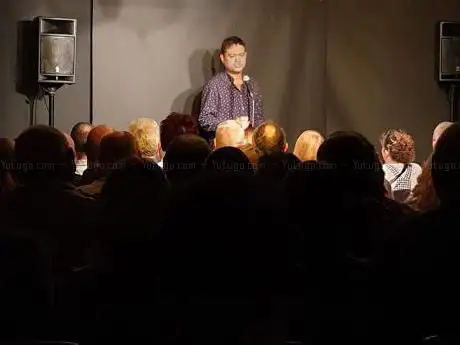 Photo de Off The Rails Comedy Club