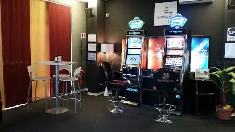 Photo de Enjoy the Game Sala Slot VLT Bar