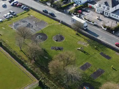 Deans cross play area